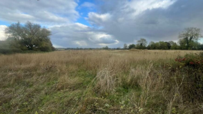 Development Plot in Gainsborough photo